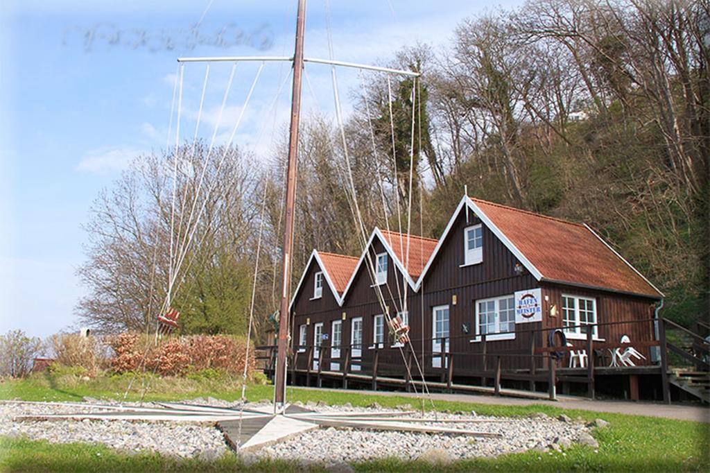 Deutsches Haus Apartments Lohme Buitenkant foto